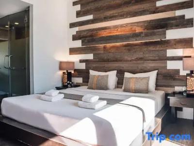 B2 Premier Resort - 33