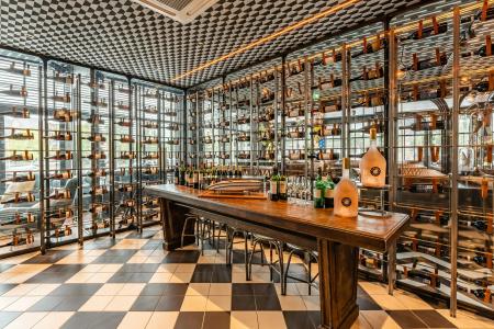 Apollo Amsterdam, a Tribute Portfolio - 22