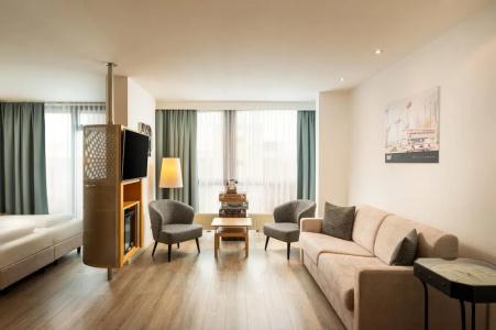 ArtAna Neotel - 76
