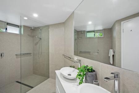 Noosa Tropicana - 212