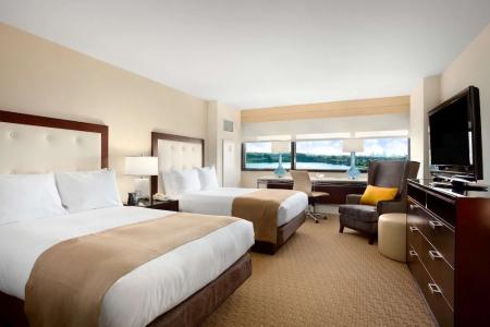 Hilton Miami Airport Blue Lagoon - 52