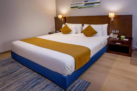 Best Western Premier Muscat - 20