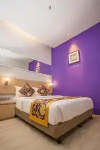 Orange Premier Taman Segar - 25