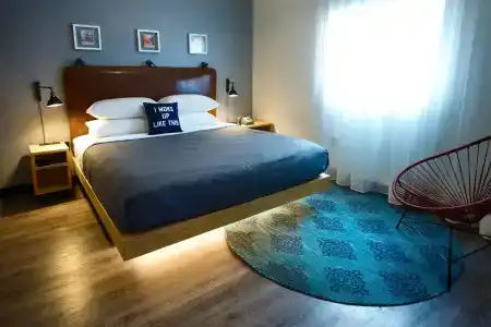 Moxy New Orleans Downtown/French Quarter Area - 2
