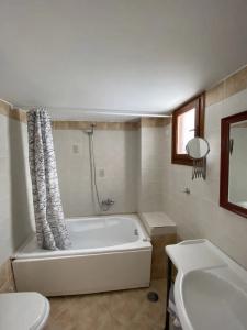 Amazones Village Suites - 46