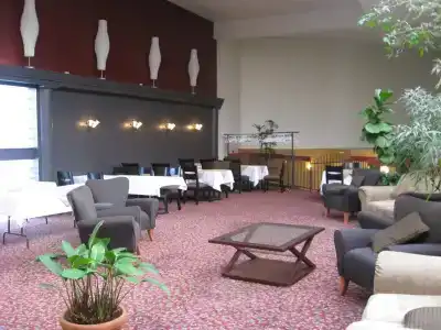 Best Western-Montreal & Conference Centre - 27