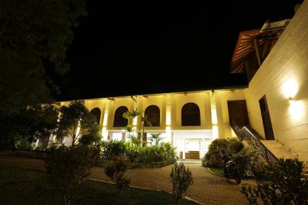 Diya Dahara Resort - 0