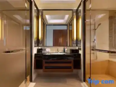 Crowne Plaza Sanya City Center, An Ihg - 28