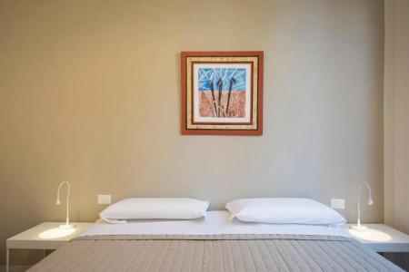 Regis Condo - 107