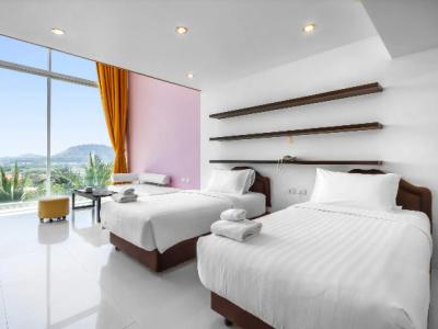 Hilltop Wellness Resort - 19