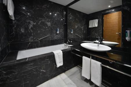 Le Yacht Suites - 55
