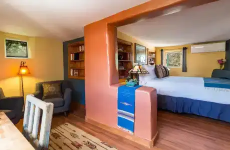 Inn of the Turquoise Bear - 128