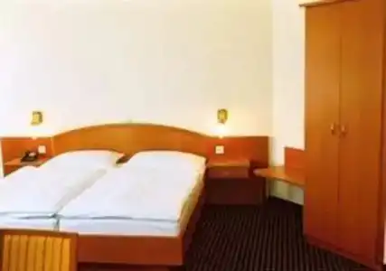 Suite 900 m zur Oper - 4