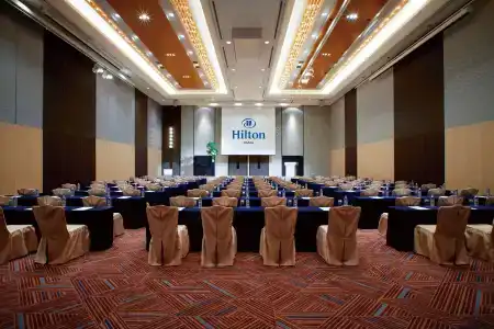 Hilton Osaka - 20