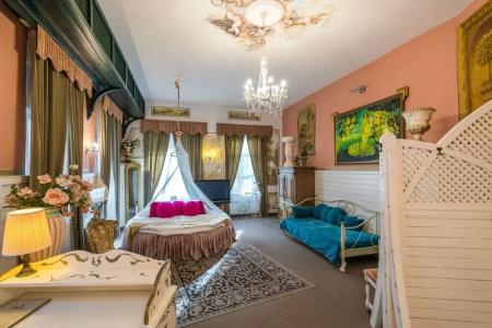 Janus Boutique & Spa - 83