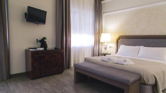 Grand Excelsior's - 151