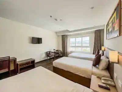 Quoc Cuong Center - 108