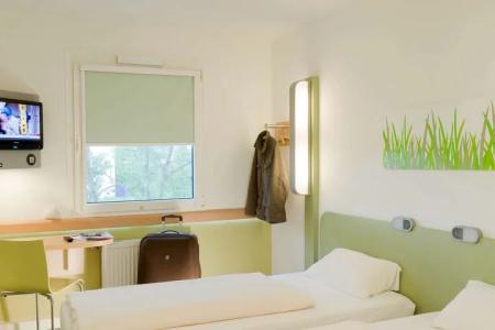 Ibis Budget Marseille Est Saint-Menet La Valentine - 48
