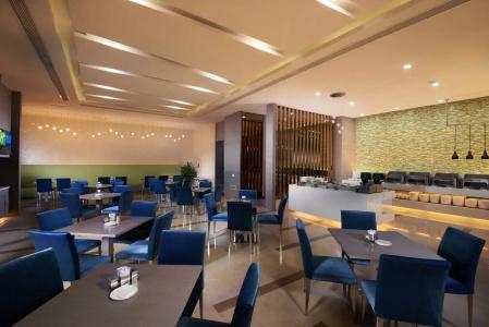 Holiday Inn Express Luoyang City Center - 22