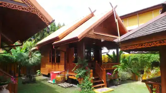 Golden Teak Resort Baan Sapparot - 11
