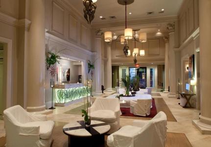 International House - 1