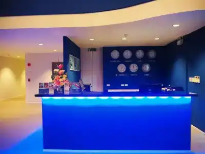 GrandBlue Resort & Beachclub - 15