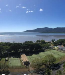 Rydges Esplanade - 123