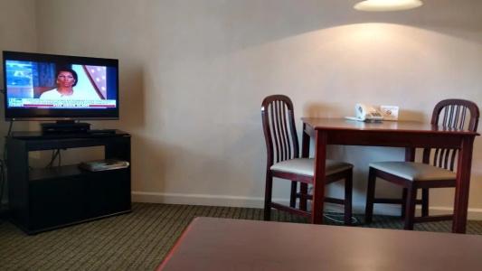Affordable Suites - 5