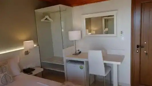 Athos Guest House Pansion - 94