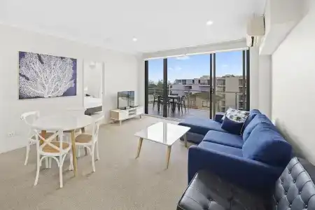 Macquarie Waters Boutique Apartment - 63