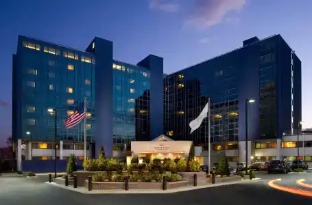 Crowne Plaza Jfk Airport New York City, An Ihg - 0