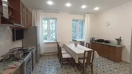 Частный дом в Сивково с бассейном - 1