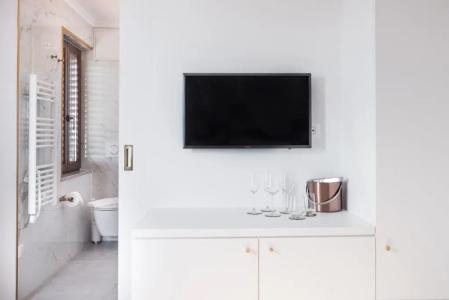 La Loggia Diffused - 20