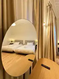 Castellano & Suites - 127