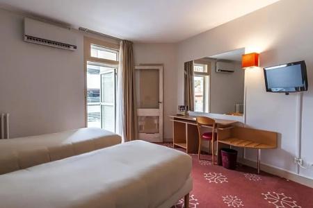 Ours Blanc - Place Victor Hugo - 80