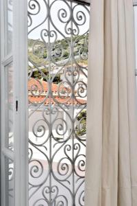Douskos Guesthouse - 7