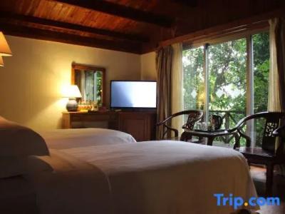Evergreen Resort - 16