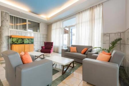 Kosta Palace - 1