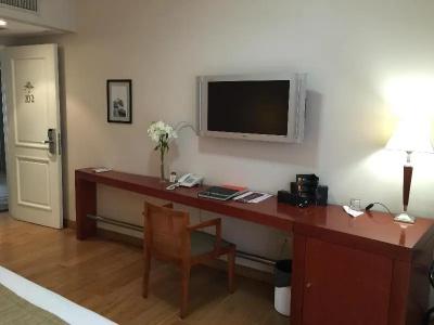 Purobaires Boutique - 70