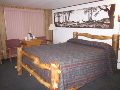 Marianna Inn - 1