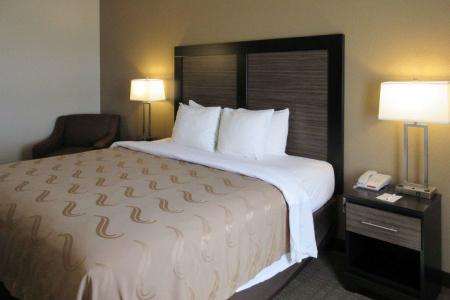 Quality Inn - Airport - 5