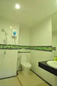 Green Harbor & Service Apartment - 71