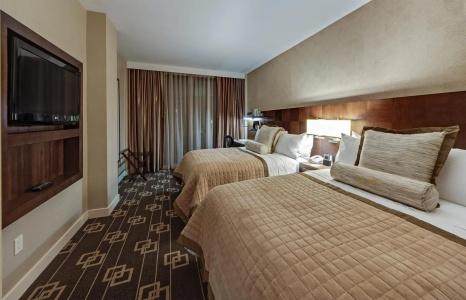 Wyndham Garden Chinatown - 10