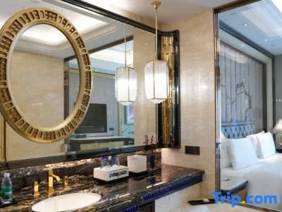 Wanda Reign Wuhan - 52
