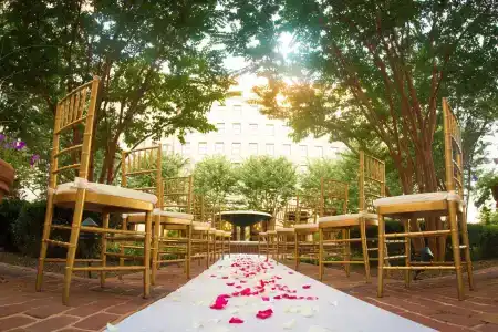Embassy Suites by Hilton Old Town - 24