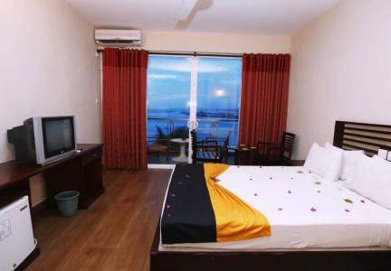 Hikkaduwa Beach - 13