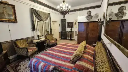 Imre Guest House - 4