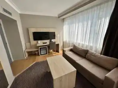 Best Western Royal Centre - 37