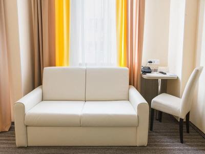 Raziotel Kyiv Yamska - 3