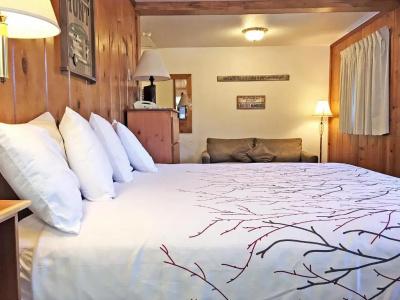 Park and Cabins - 218